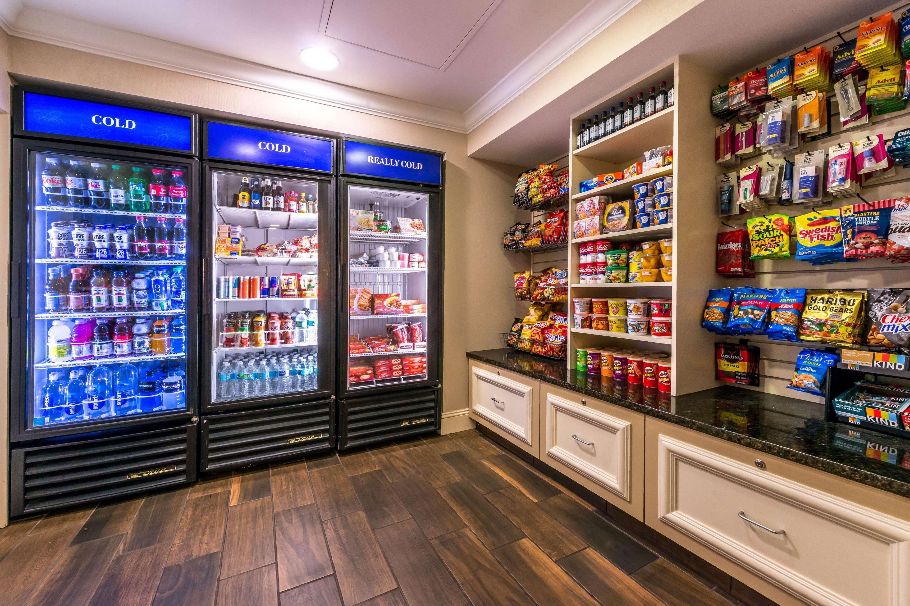 Hilton Garden Inn Detroit Southfield Bagian luar foto