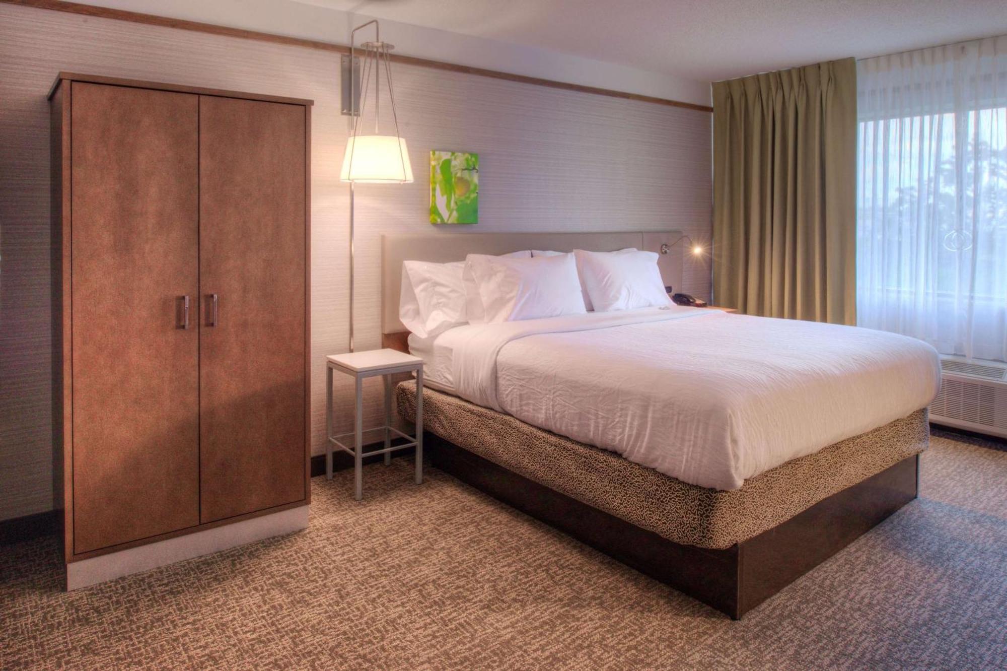 Hilton Garden Inn Detroit Southfield Bagian luar foto